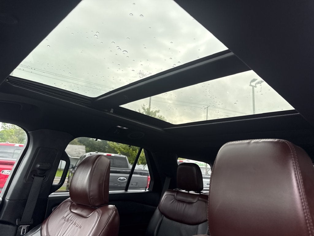 2021 Ford Explorer Platinum