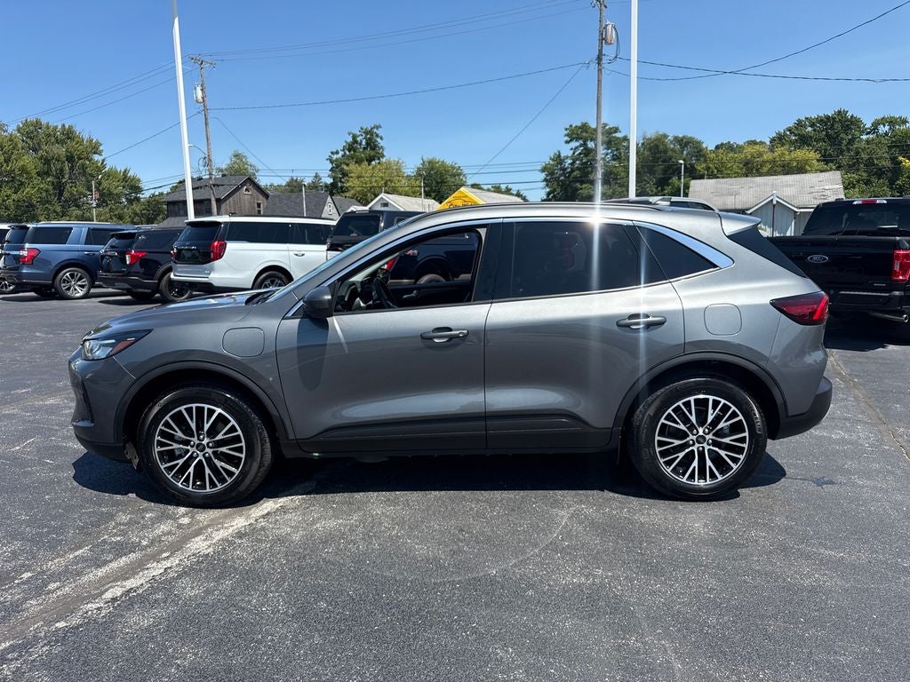 2024 Ford Escape Plug-In Hybrid Base