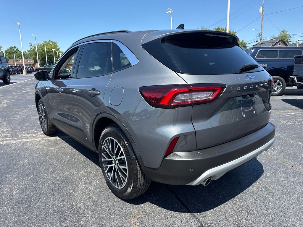 2024 Ford Escape Plug-In Hybrid Base