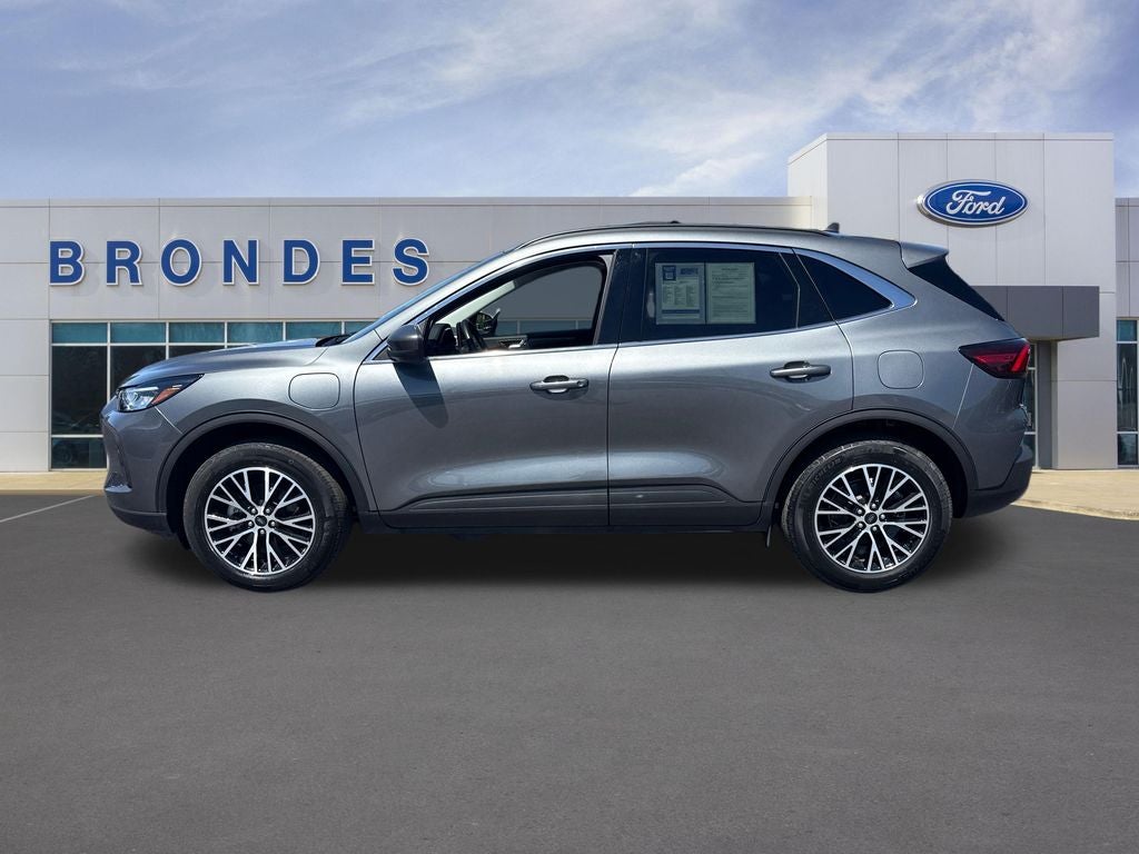 2025 Ford Escape Plug-In Hybrid Base