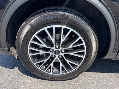 2024 Ford Escape Plug-In Hybrid Base