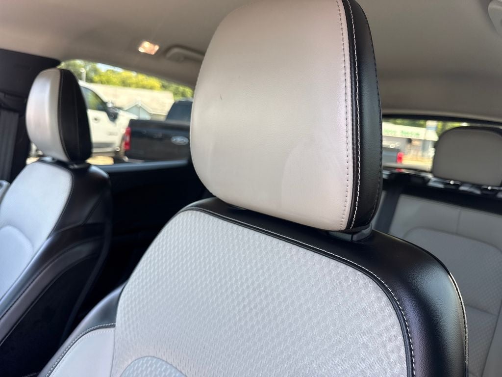 2024 Ford Escape Plug-In Hybrid Base