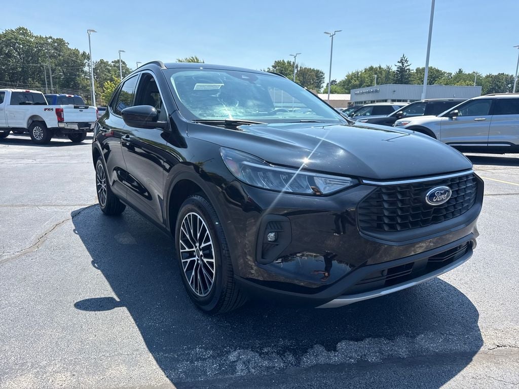 2024 Ford Escape Plug-In Hybrid Base