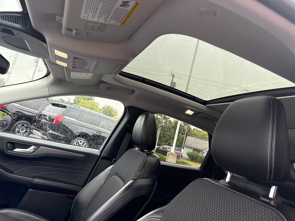2025 Ford Escape Plug-In Hybrid Base