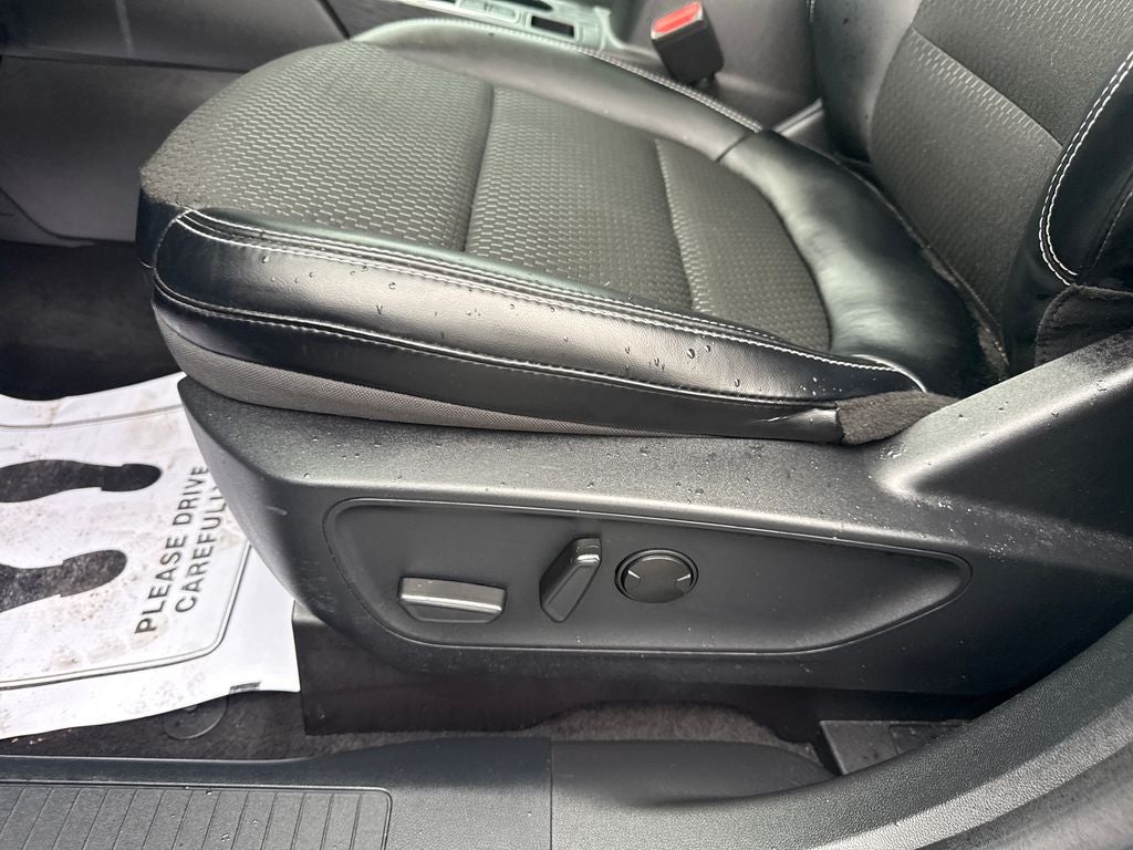 2025 Ford Escape Plug-In Hybrid Base