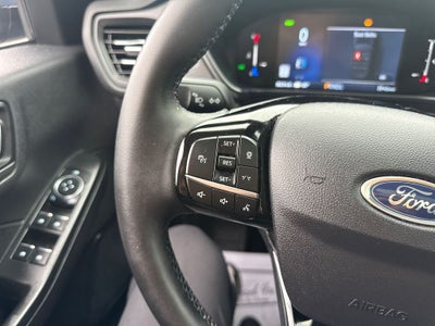 2025 Ford Escape Plug-In Hybrid Base