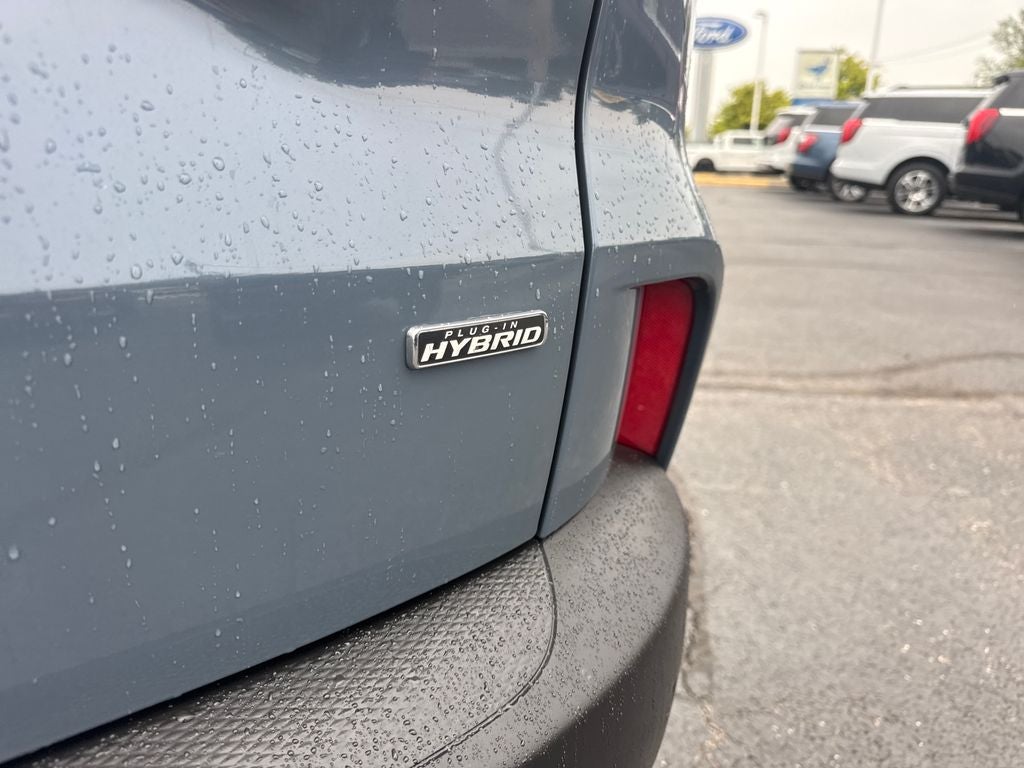 2025 Ford Escape Plug-In Hybrid Base