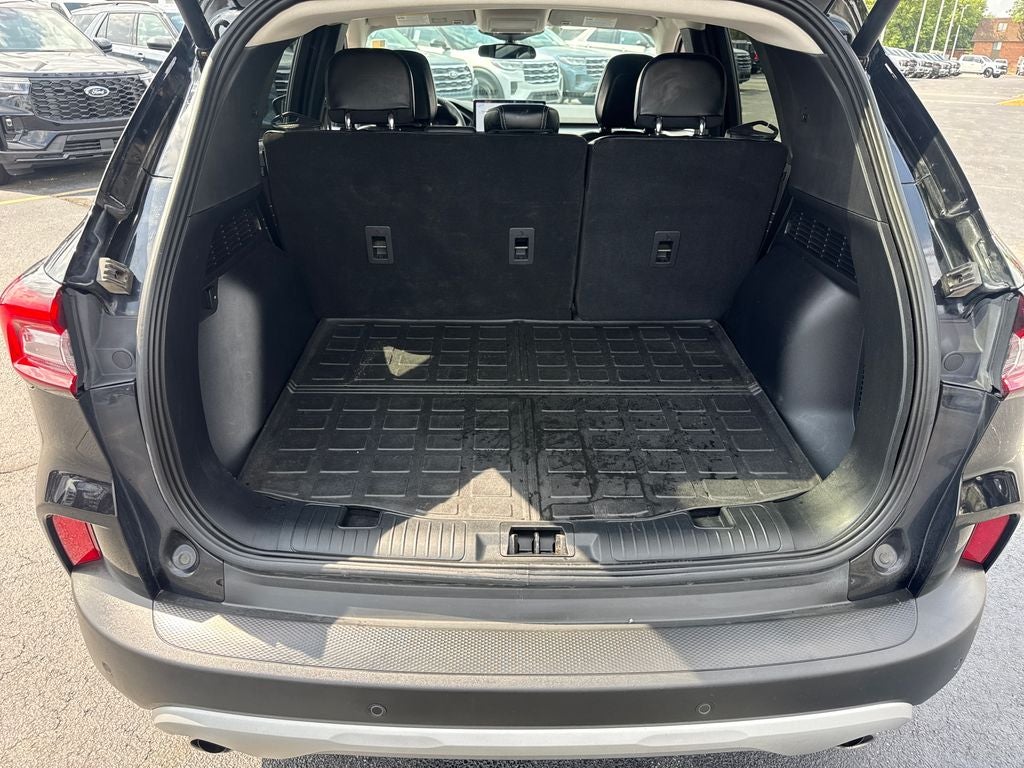 2024 Ford Escape Plug-In Hybrid Base