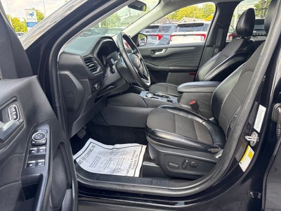 2024 Ford Escape Plug-In Hybrid Base