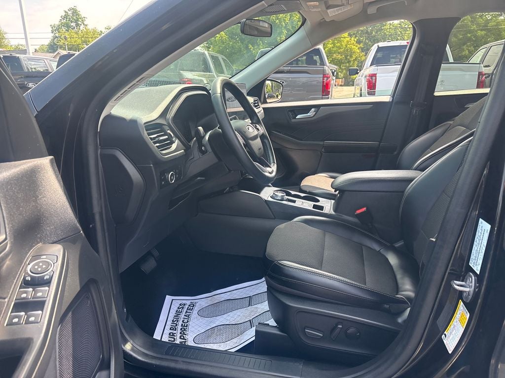 2024 Ford Escape Plug-In Hybrid Base