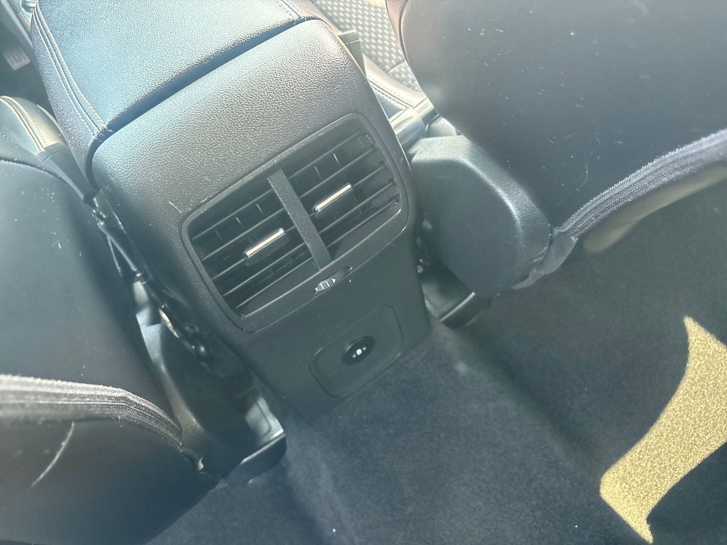 2024 Ford Escape Plug-In Hybrid Base