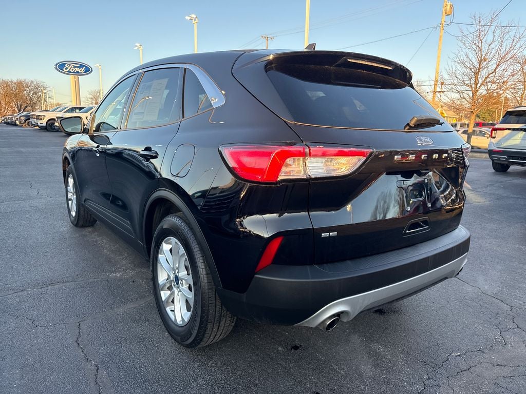 2022 Ford Escape SE
