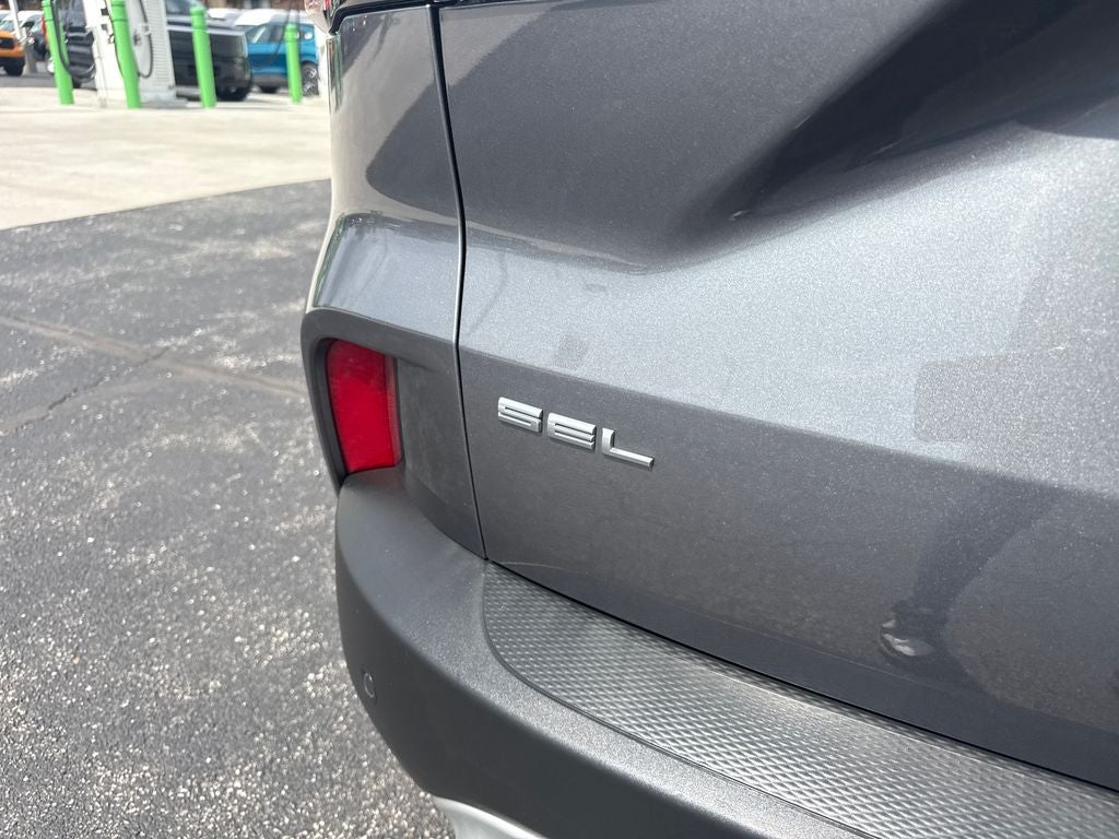 2021 Ford Escape SEL