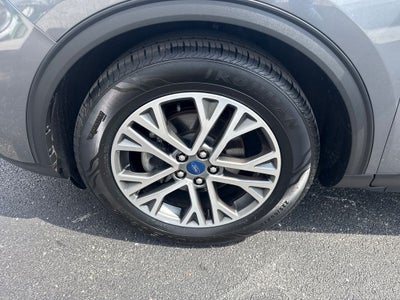 2021 Ford Escape SEL