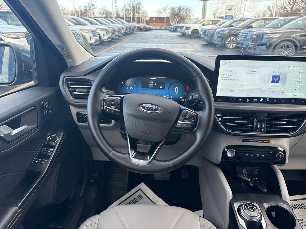 2025 Ford Escape Hybrid Platinum
