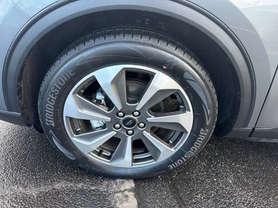 2025 Ford Escape Hybrid Platinum