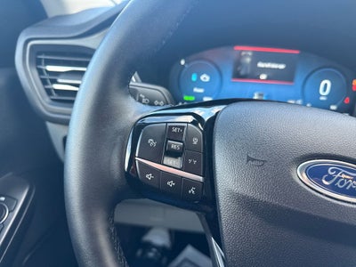 2025 Ford Escape Hybrid Platinum