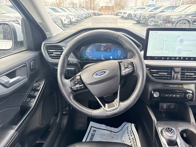 2025 Ford Escape Hybrid Platinum