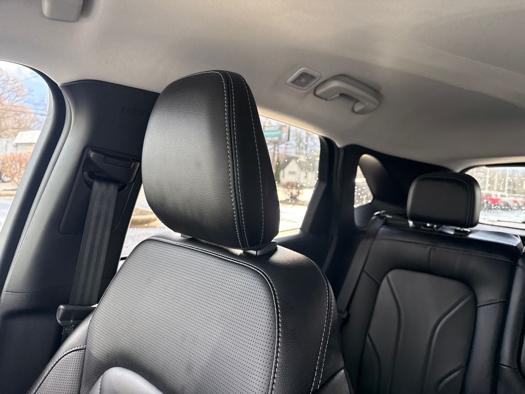 2025 Ford Escape Hybrid Platinum