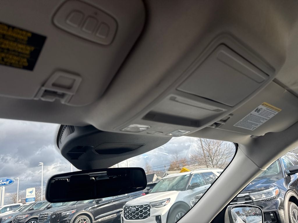 2025 Ford Escape Hybrid Platinum