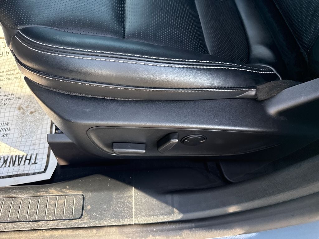 2025 Ford Escape Hybrid Platinum