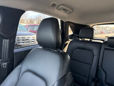 2025 Ford Escape Hybrid Platinum