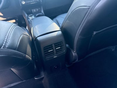 2025 Ford Escape Hybrid Platinum