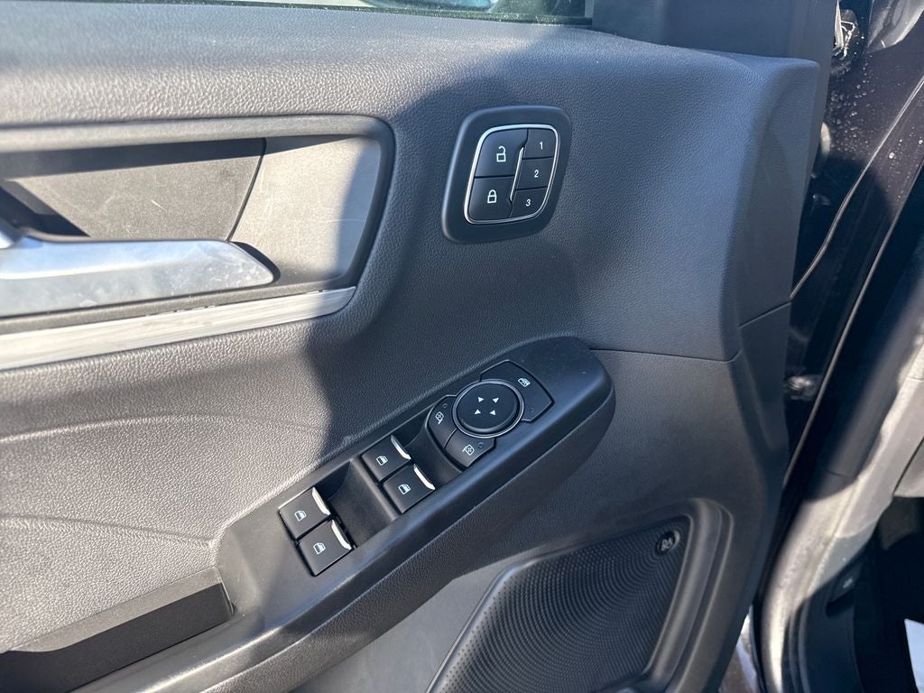 2025 Ford Escape Hybrid Platinum