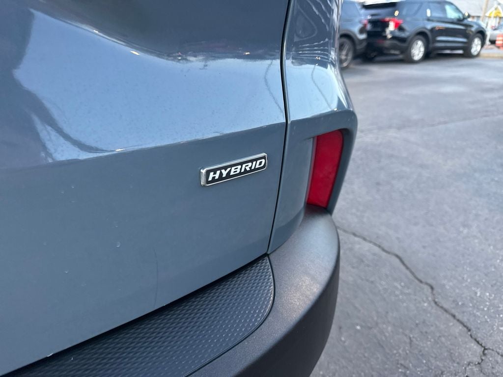 2025 Ford Escape Hybrid ST-Line