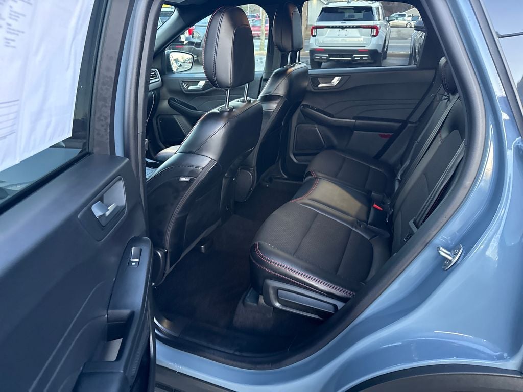 2025 Ford Escape Hybrid ST-Line