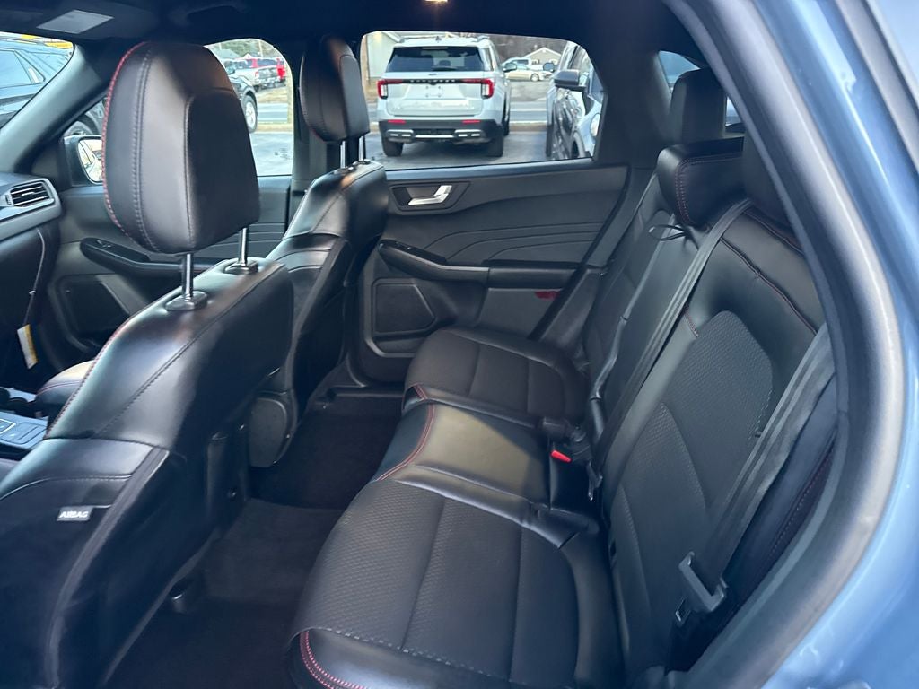 2025 Ford Escape Hybrid ST-Line