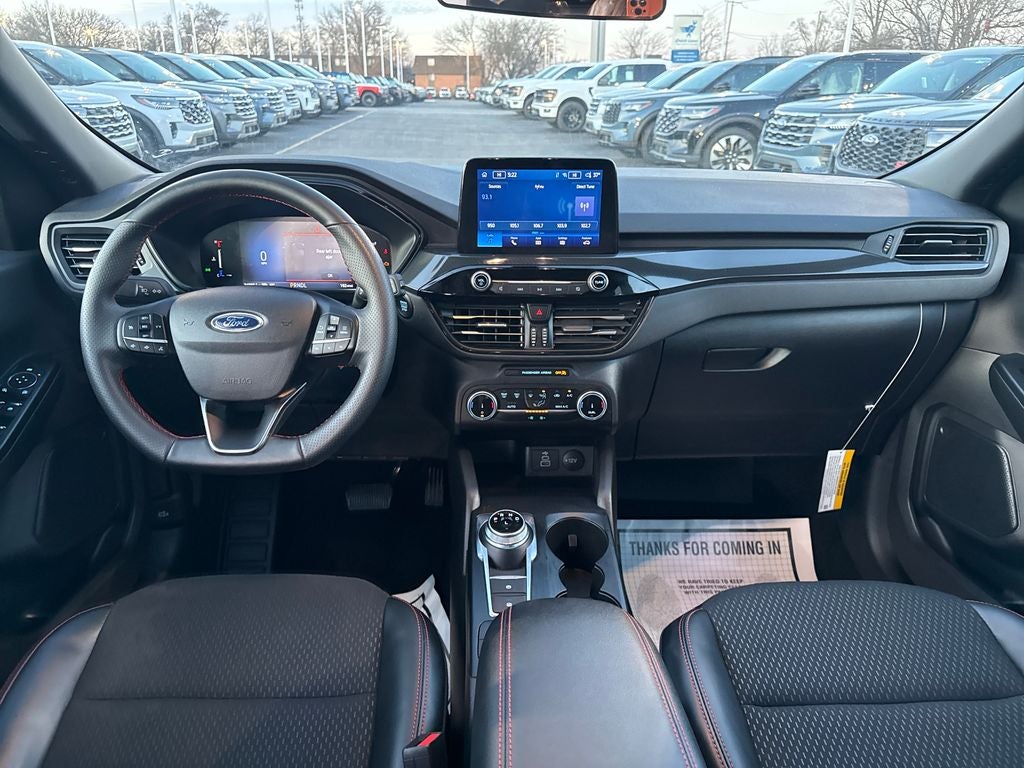 2025 Ford Escape Hybrid ST-Line