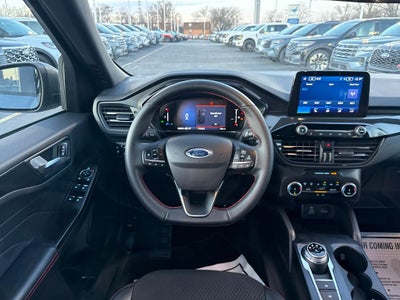 2025 Ford Escape Hybrid ST-Line