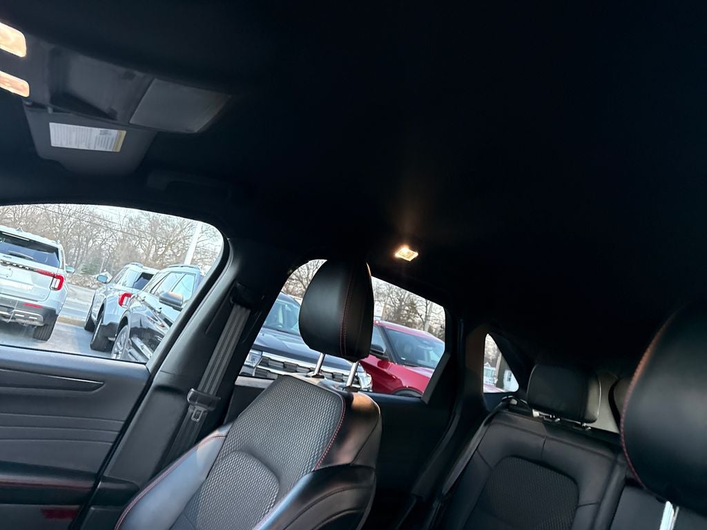 2025 Ford Escape Hybrid ST-Line