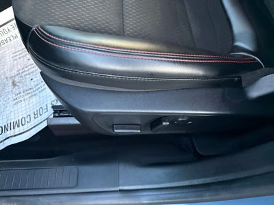 2025 Ford Escape Hybrid ST-Line