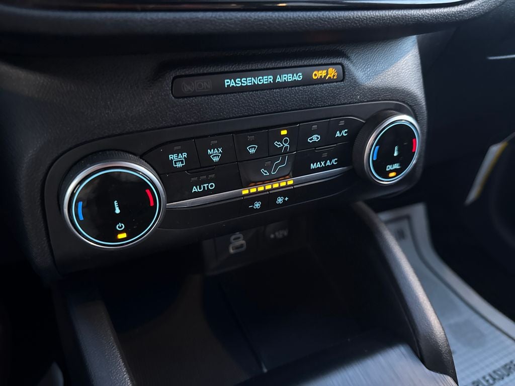 2025 Ford Escape Hybrid ST-Line