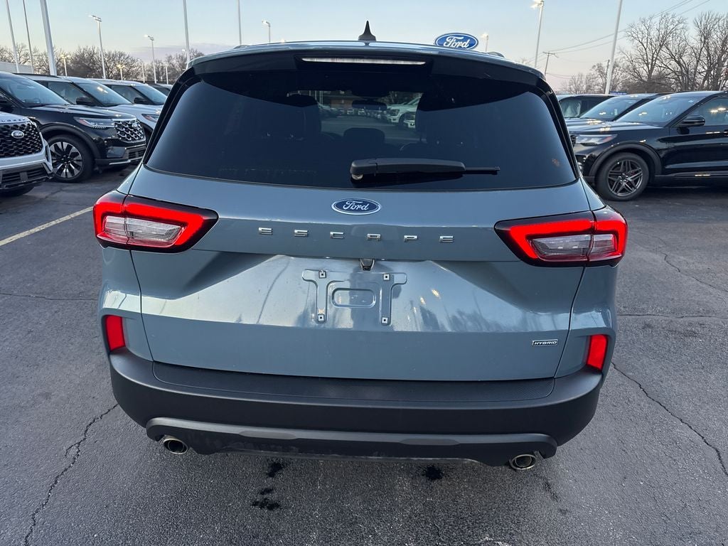 2025 Ford Escape Hybrid ST-Line