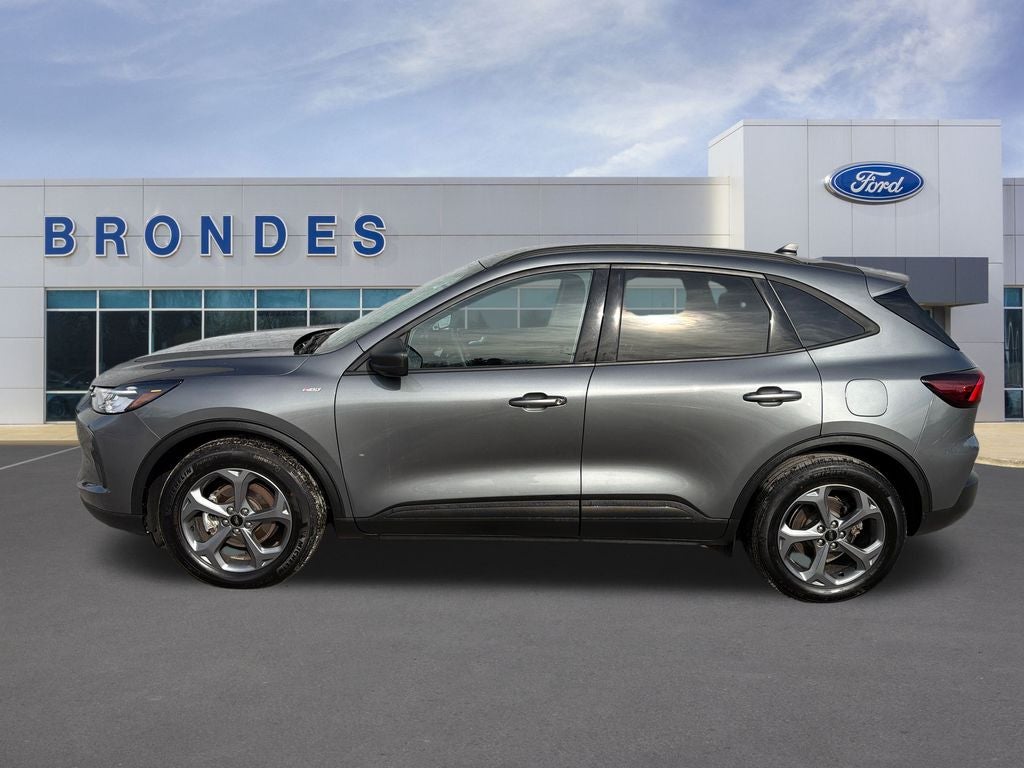 2025 Ford Escape Hybrid ST-Line