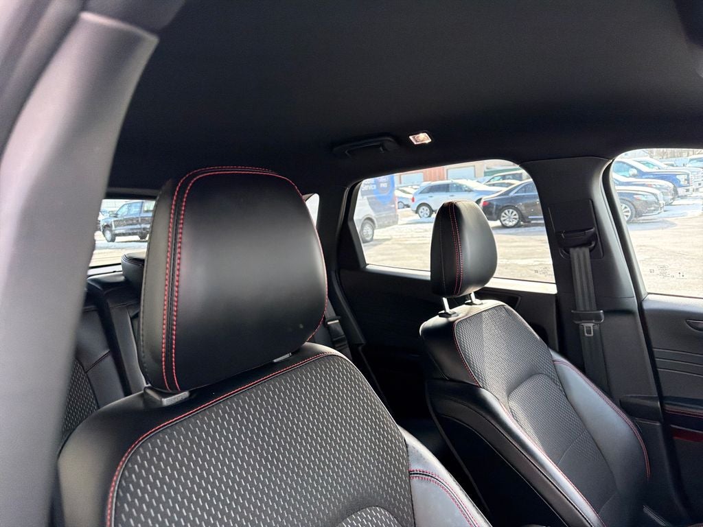 2025 Ford Escape Hybrid ST-Line