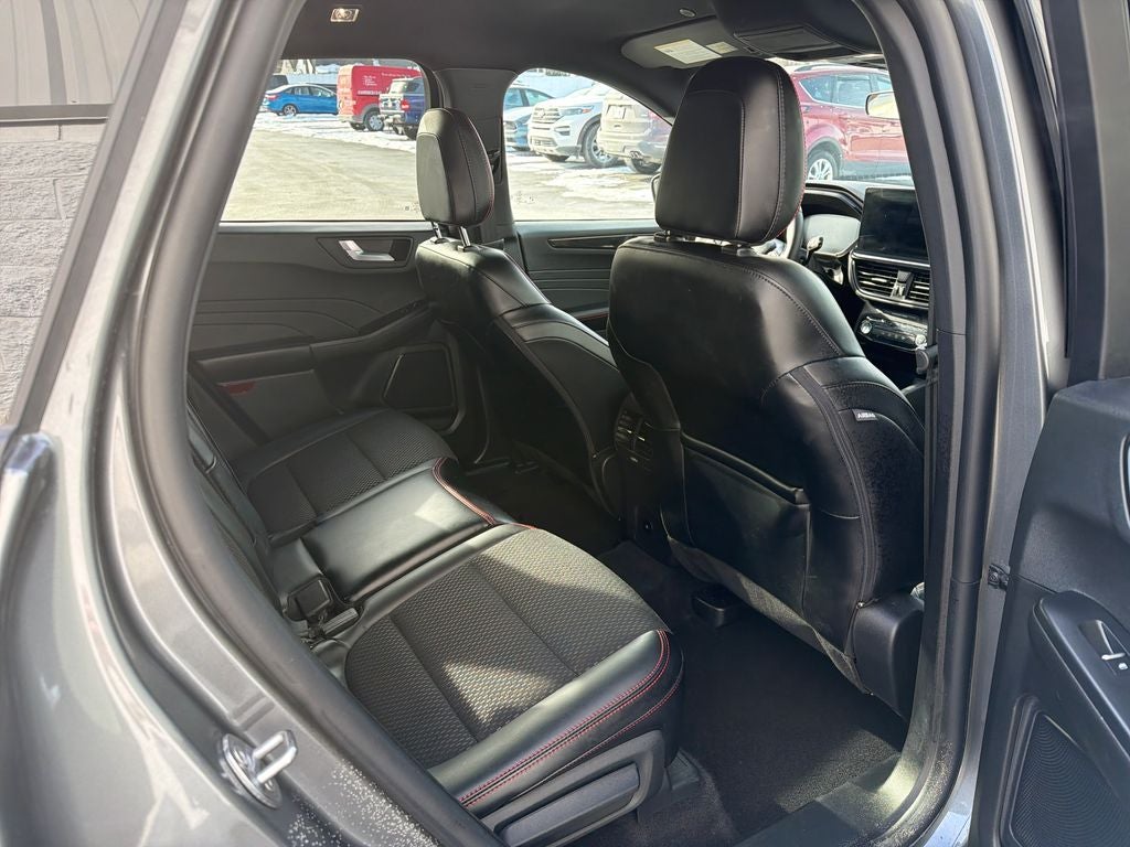 2025 Ford Escape Hybrid ST-Line