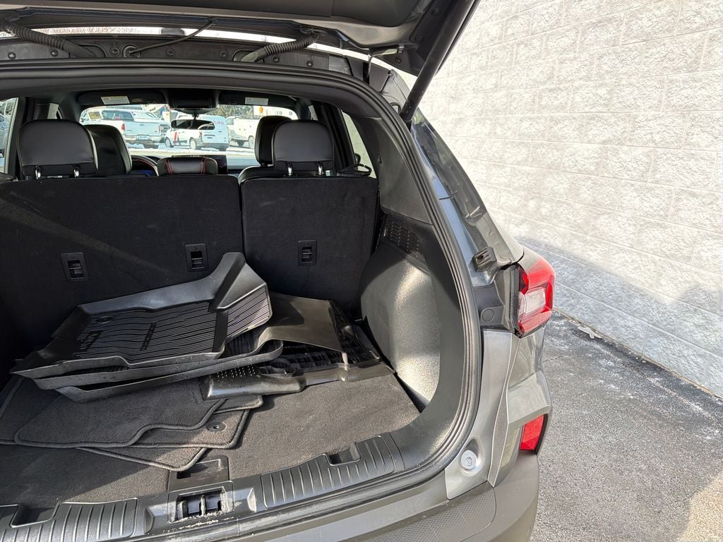 2025 Ford Escape Hybrid ST-Line