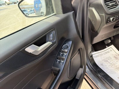 2025 Ford Escape Hybrid ST-Line