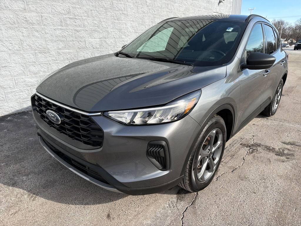 2025 Ford Escape Hybrid ST-Line