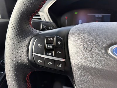 2025 Ford Escape Hybrid ST-Line