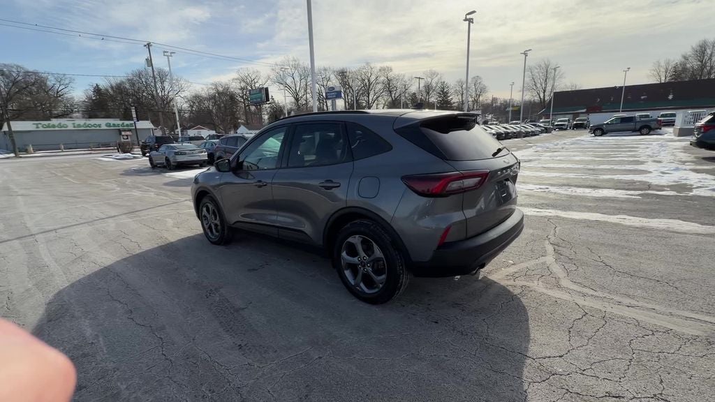 2025 Ford Escape Hybrid ST-Line