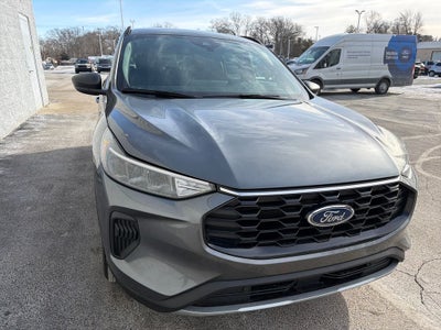 2025 Ford Escape Hybrid ST-Line