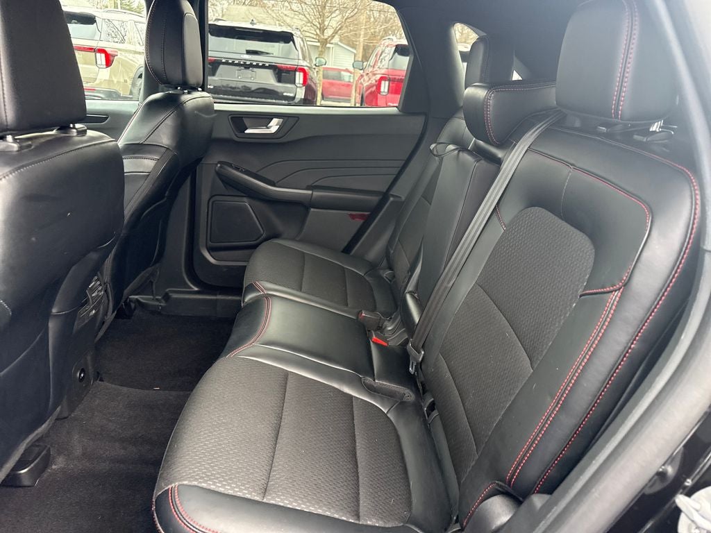 2025 Ford Escape Hybrid ST-Line