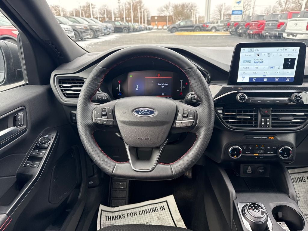 2025 Ford Escape Hybrid ST-Line