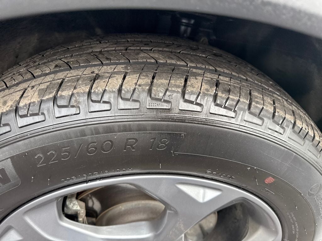 2025 Ford Escape Hybrid ST-Line