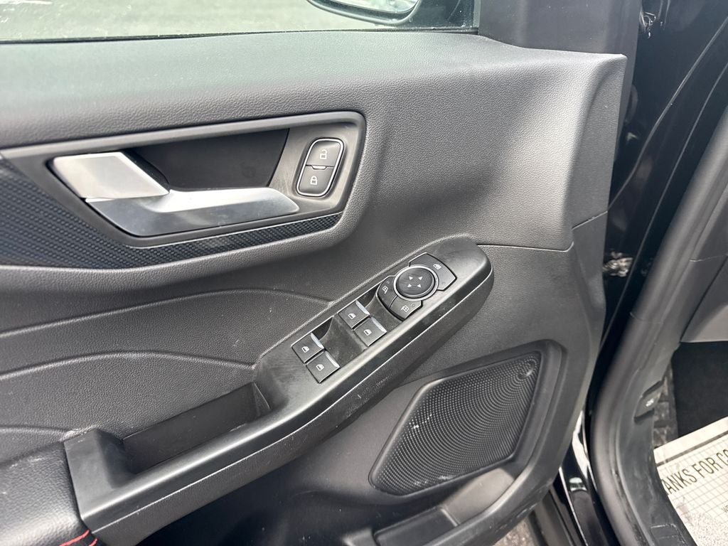 2025 Ford Escape Hybrid ST-Line